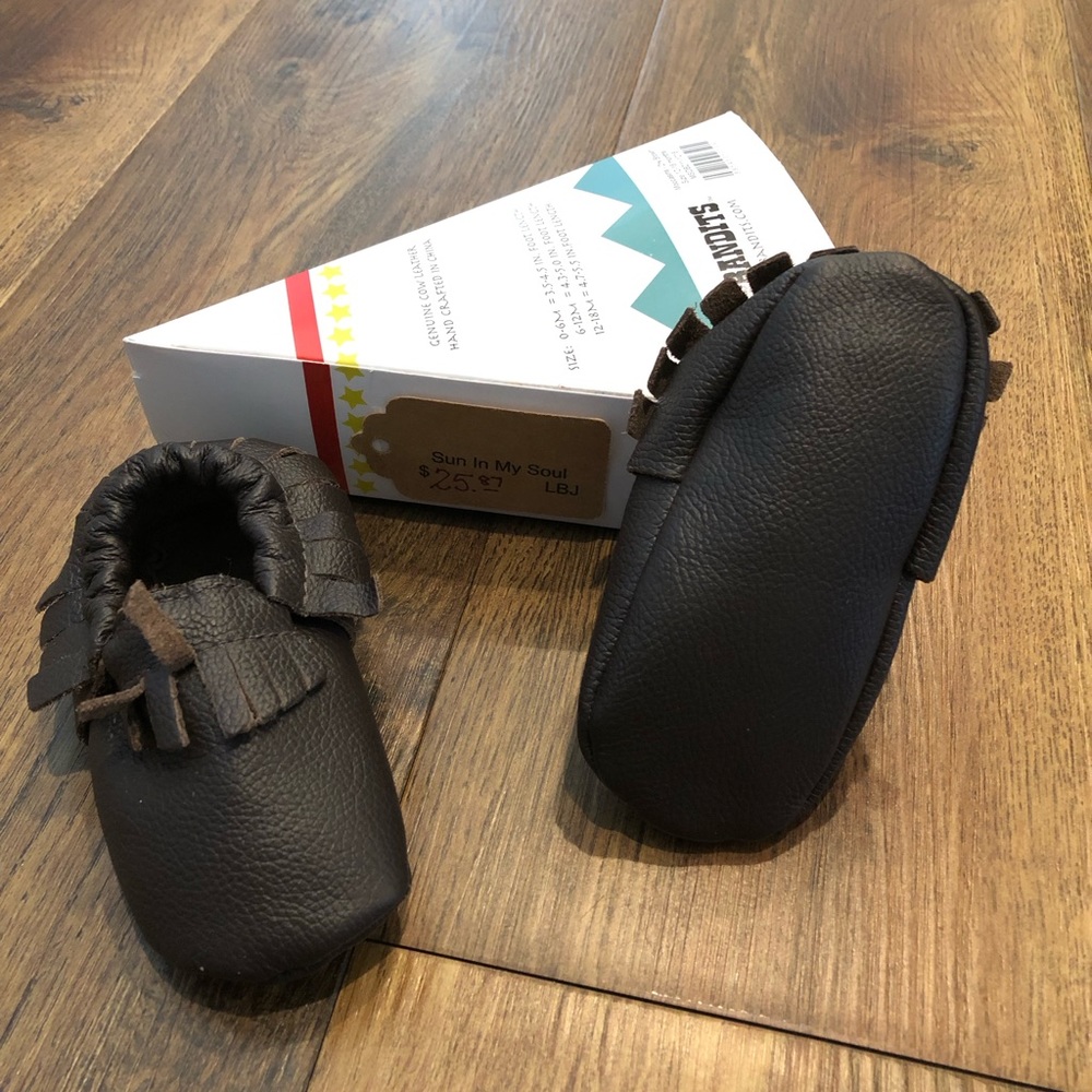 100% leather moccasins
